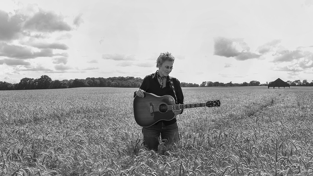 Mary Gauthier announces UK tour for 2027